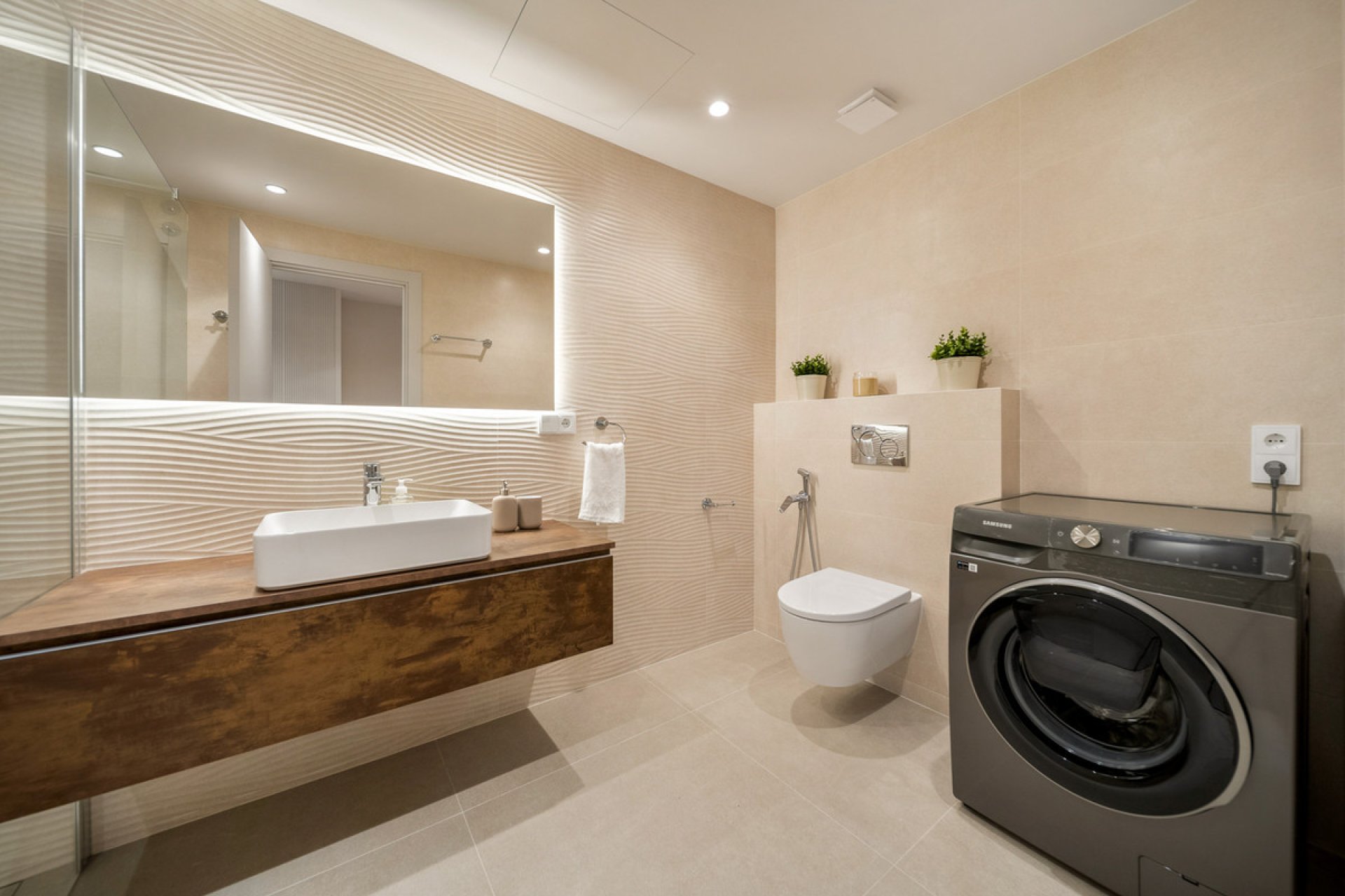 Resale - Ground floor apartment - Marbella - Nueva Andalucia