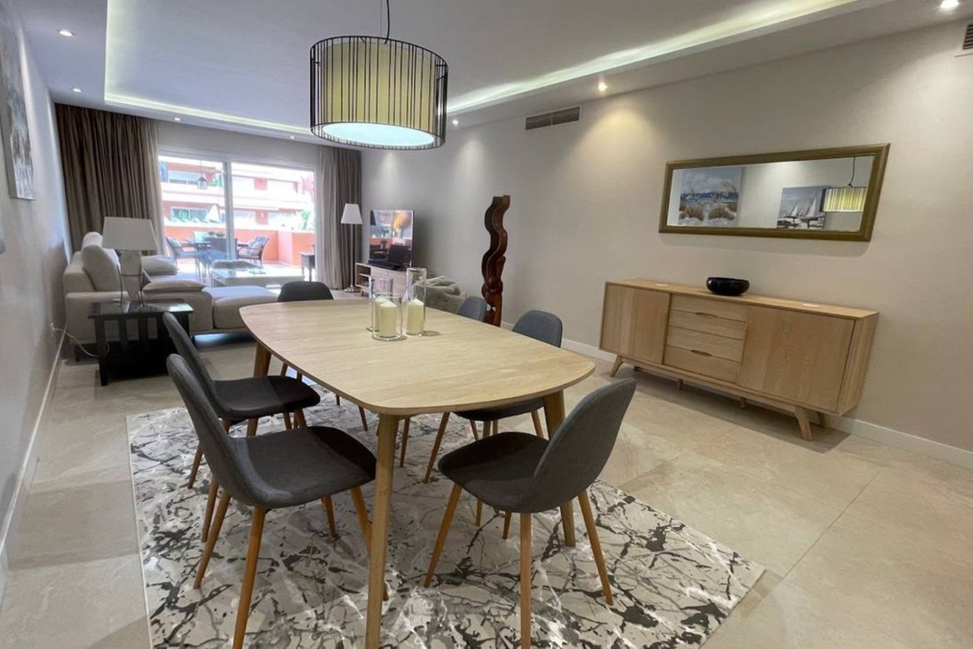 Resale - Ground floor apartment - Marbella - Puerto Banús