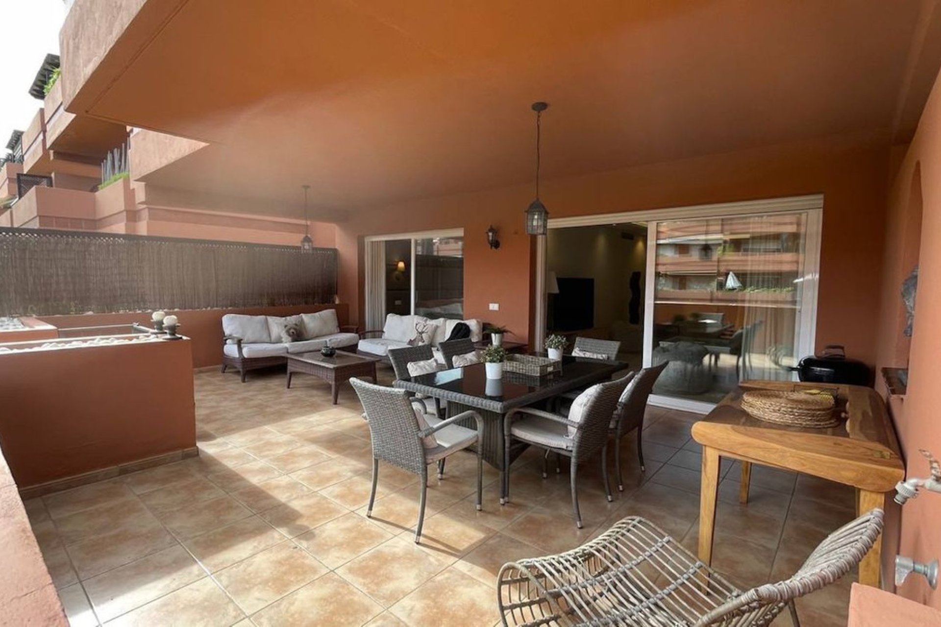 Resale - Ground floor apartment - Marbella - Puerto Banús