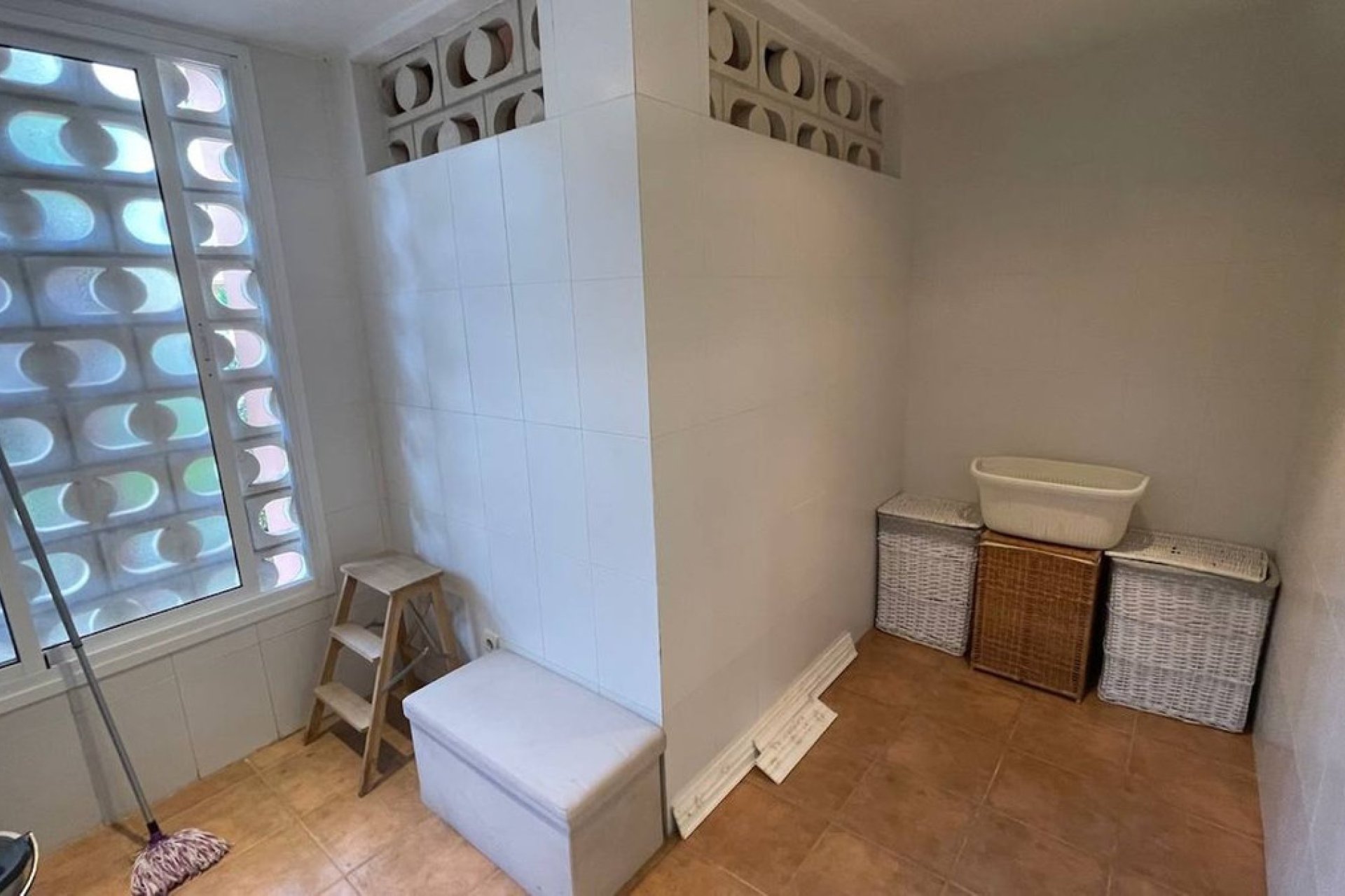 Resale - Ground floor apartment - Marbella - Puerto Banús