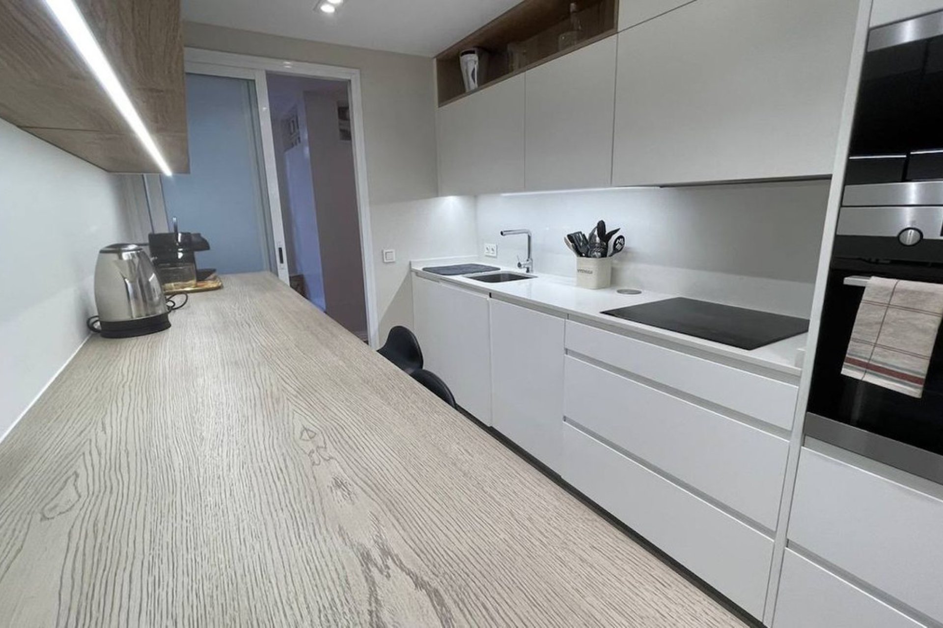 Resale - Ground floor apartment - Marbella - Puerto Banús