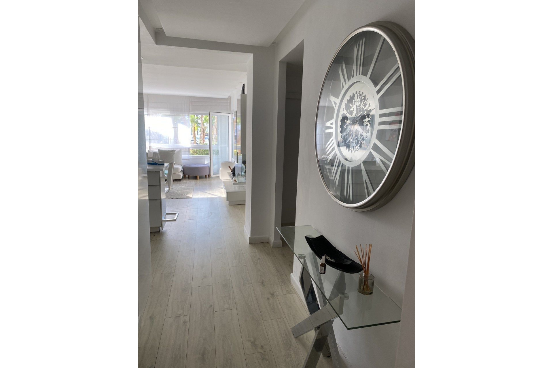 Resale - Ground floor apartment - Marbella - Puerto Banús