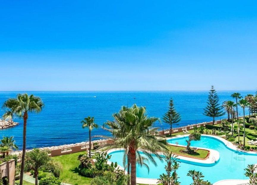 Resale - Ground floor apartment - Marbella - Puerto Banús