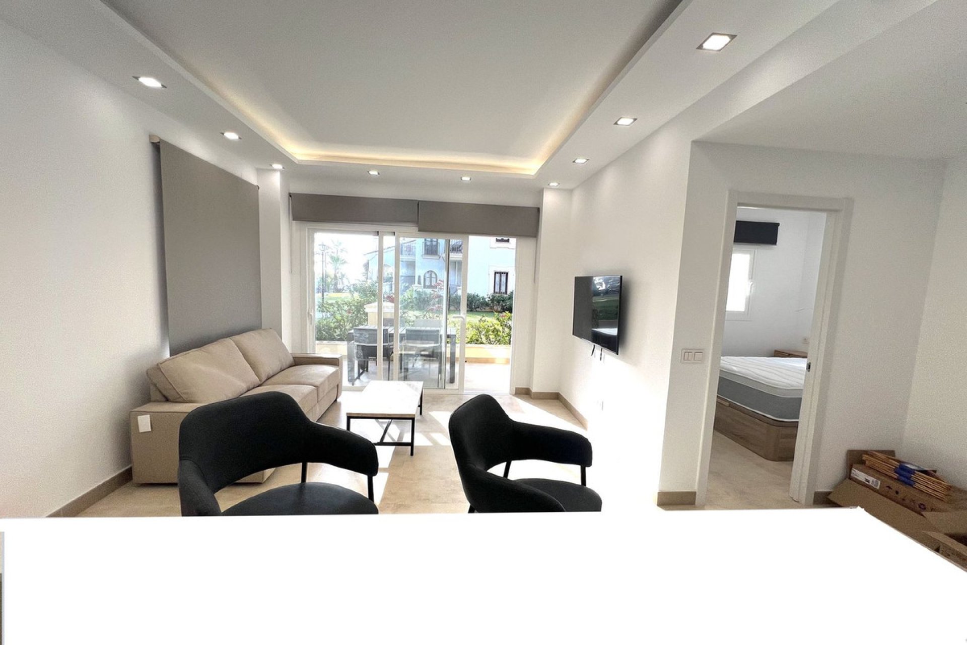 Resale - Ground floor apartment - Marbella - Puerto Banús