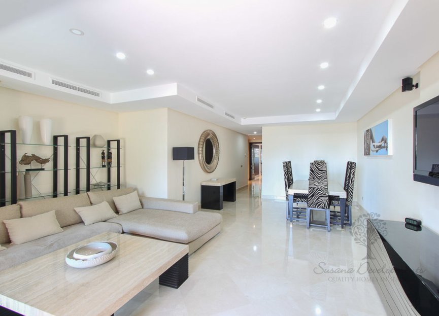 Resale - Ground floor apartment - Marbella - Puerto Banús