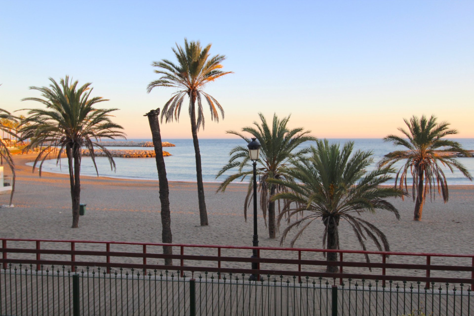 Resale - Ground floor apartment - Marbella - Puerto Banús