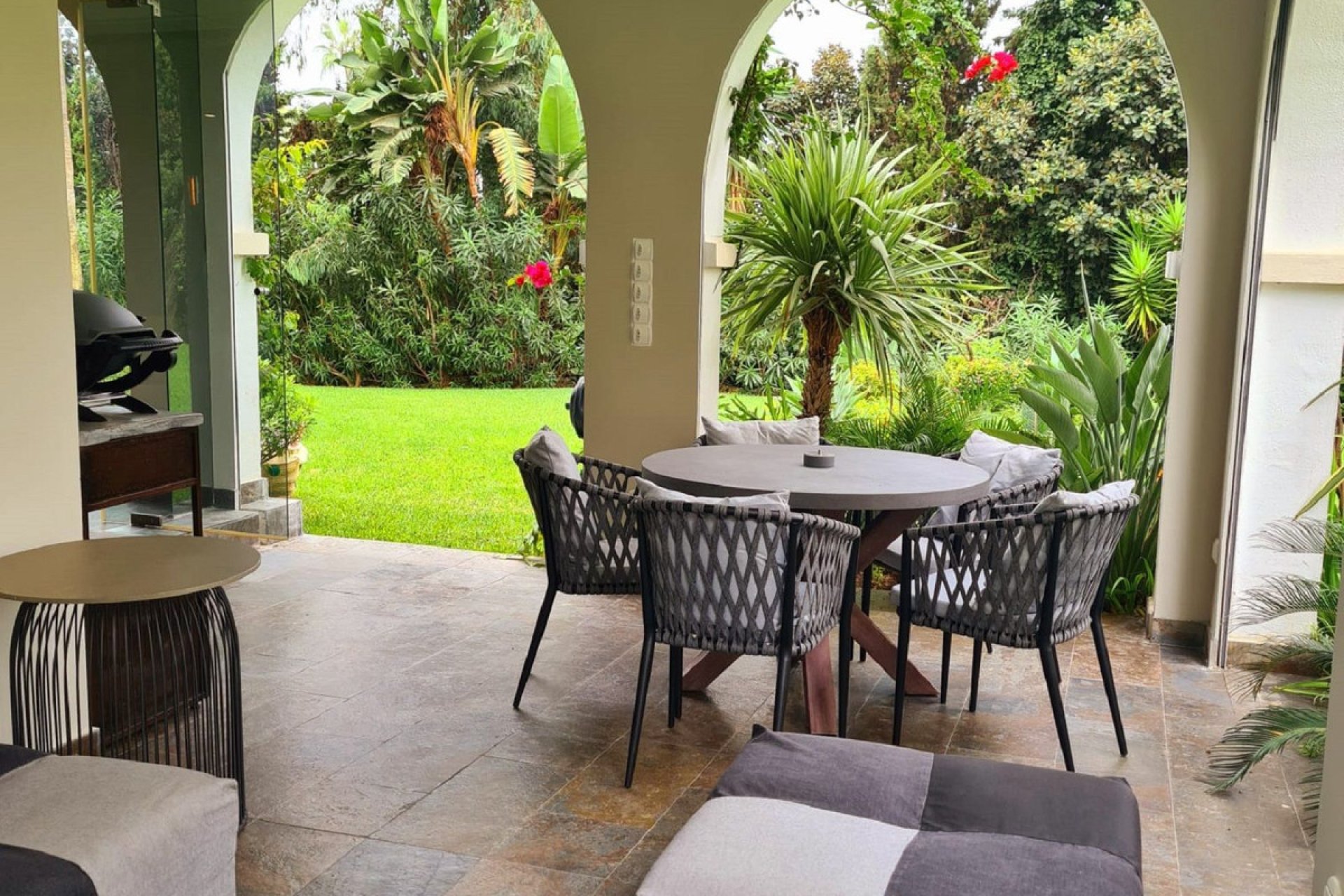 Resale - Ground floor apartment - Marbella - Puerto Banús