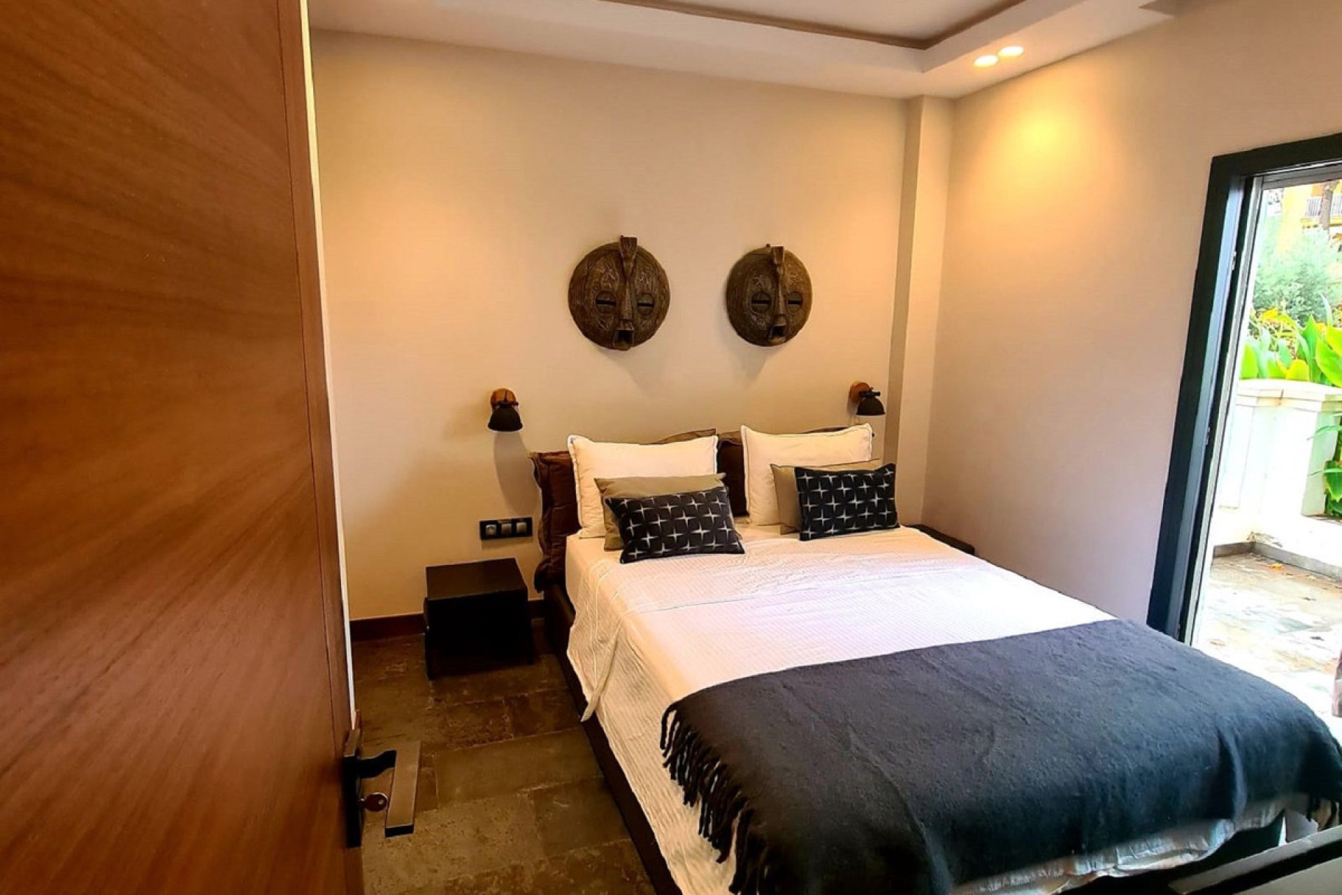 Resale - Ground floor apartment - Marbella - Puerto Banús