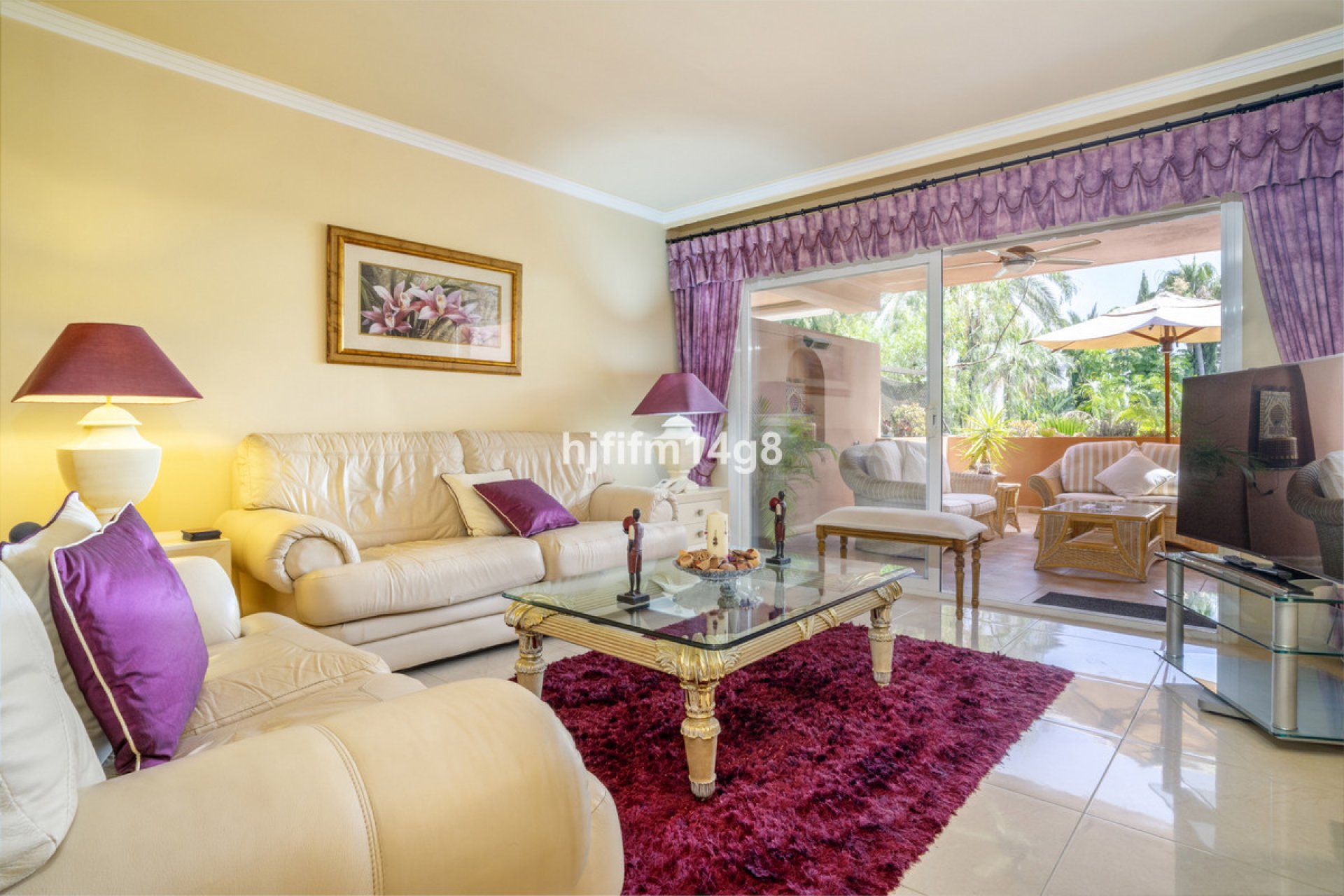 Resale - Ground floor apartment - Marbella - Puerto Banús
