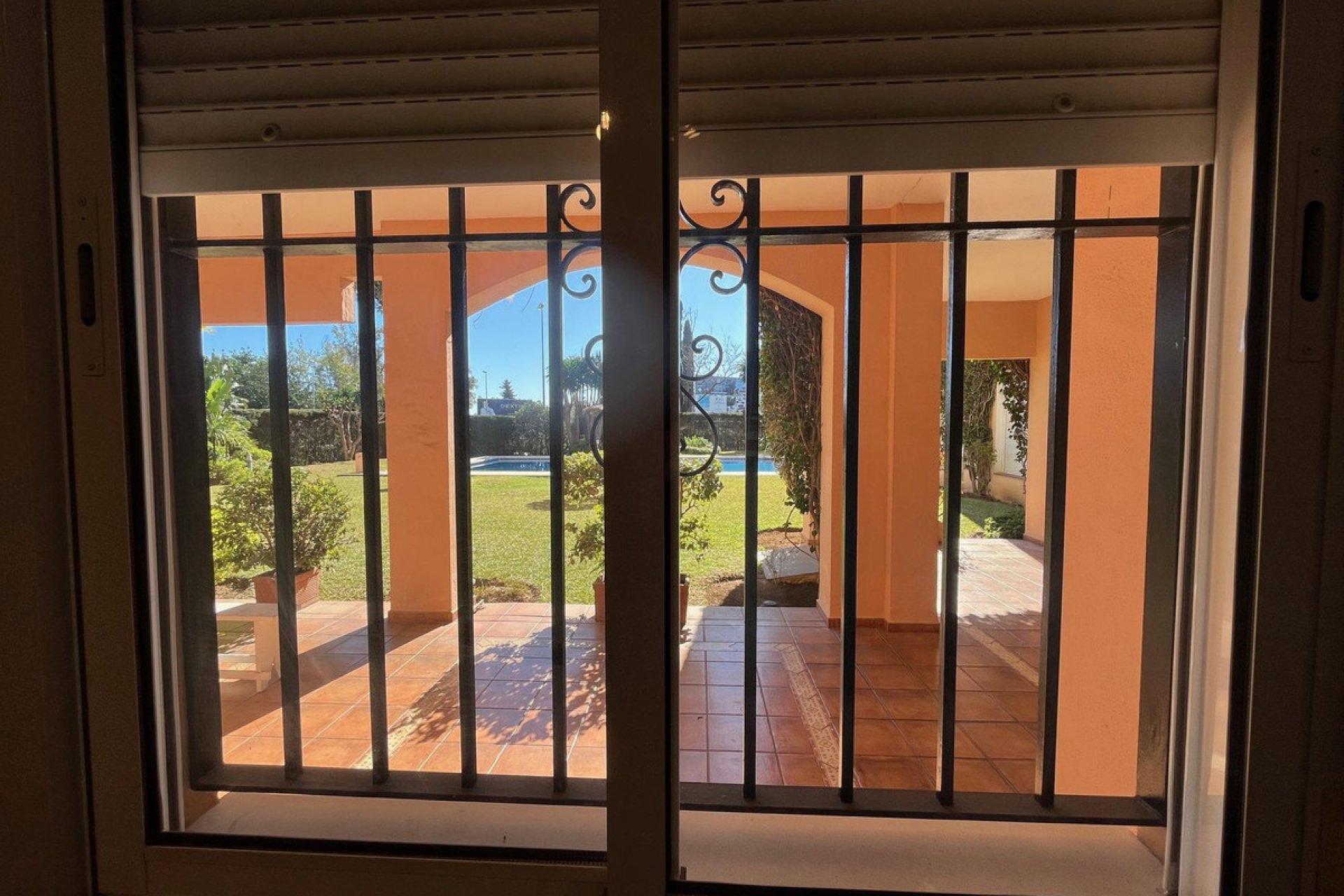 Resale - Ground floor apartment - Marbella - Puerto Banús