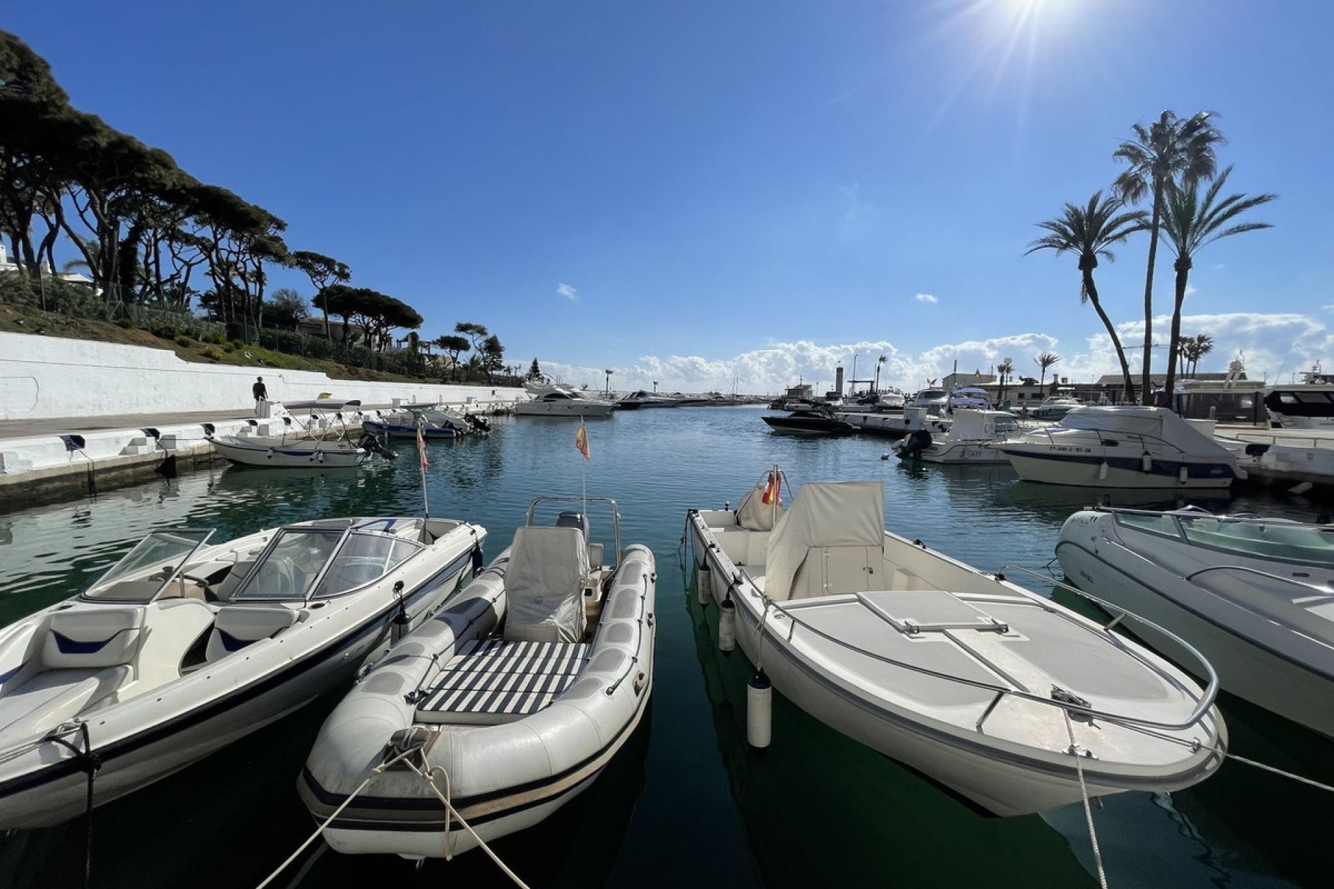 Resale - Ground floor apartment - Marbella - Puerto de Cabopino