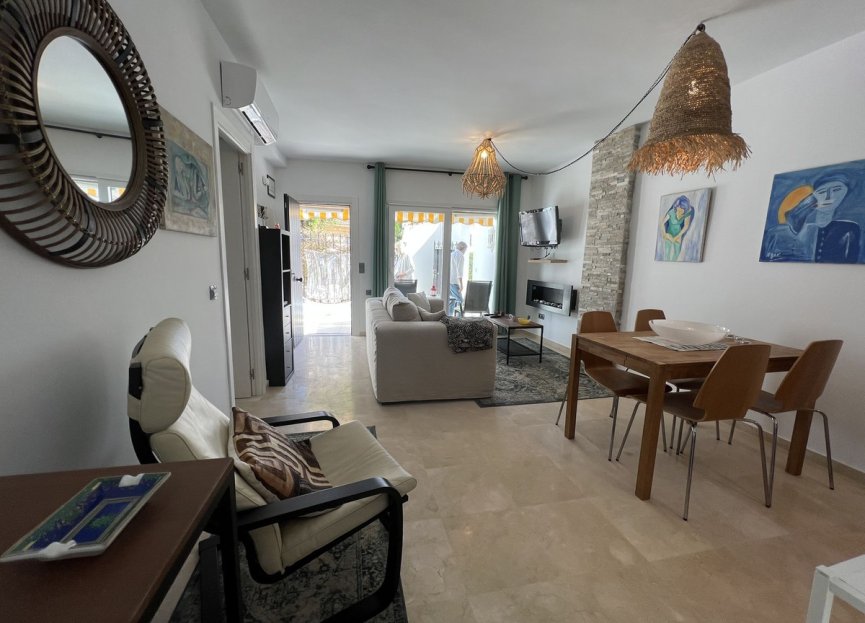 Resale - Ground floor apartment - Marbella - Puerto de Cabopino