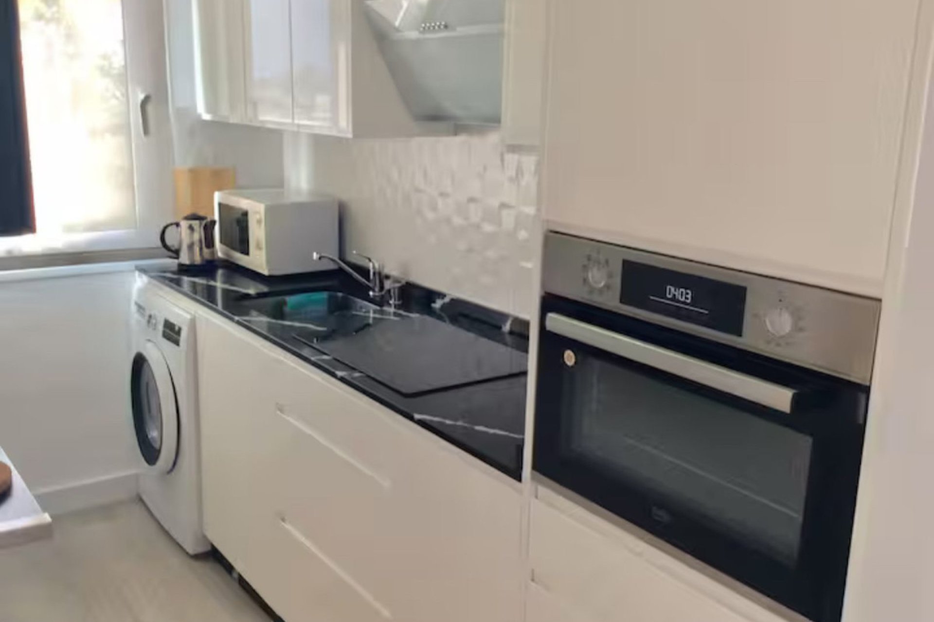 Resale - Ground floor apartment - Marbella - Puerto de Cabopino