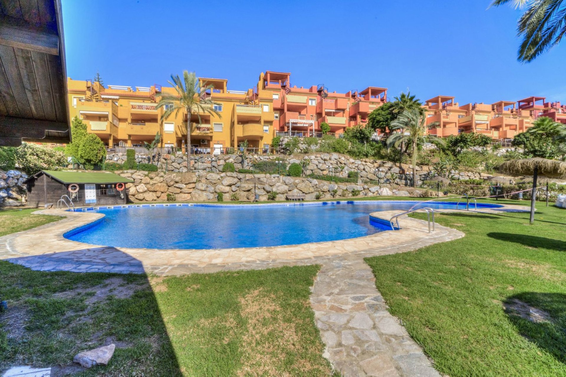 Resale - Ground floor apartment - Marbella - Reserva de Marbella