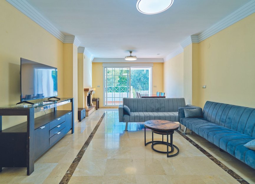 Resale - Ground floor apartment - Marbella - Río Real