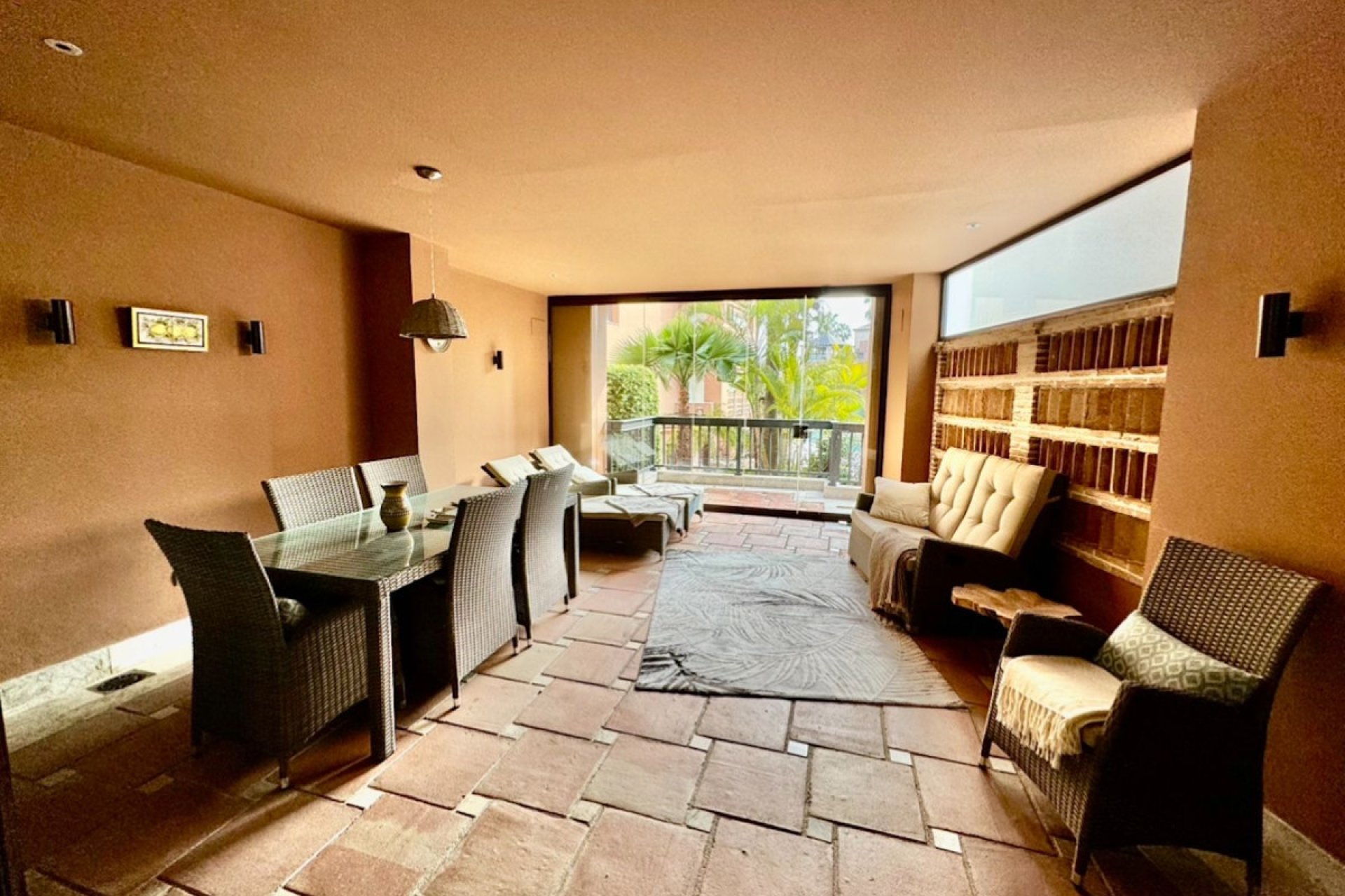 Resale - Ground floor apartment - Marbella - San Pedro De Alcantara