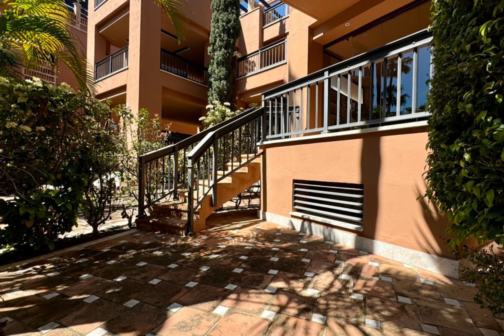 Resale - Ground floor apartment - Marbella - San Pedro De Alcantara