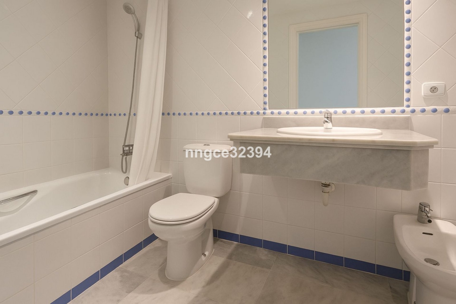 Resale - Ground floor apartment - Marbella - San Pedro De Alcantara