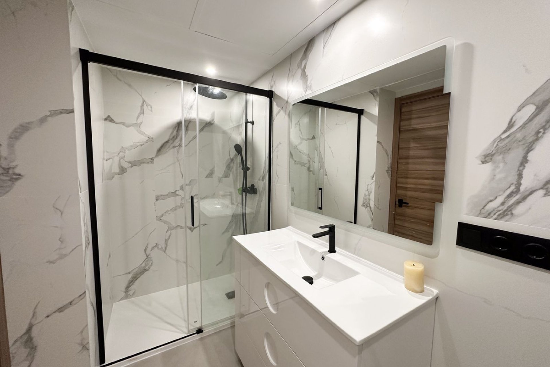 Resale - Ground floor apartment - Marbella - San Pedro De Alcantara