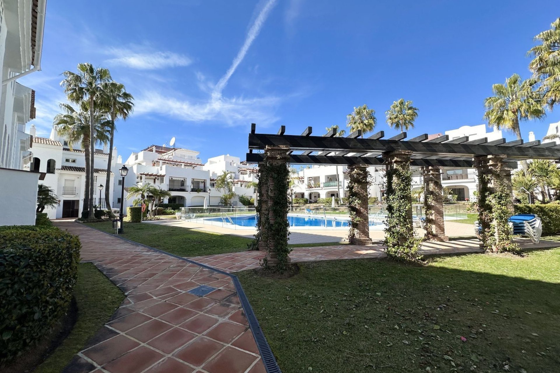 Resale - Ground floor apartment - Marbella - San Pedro De Alcantara