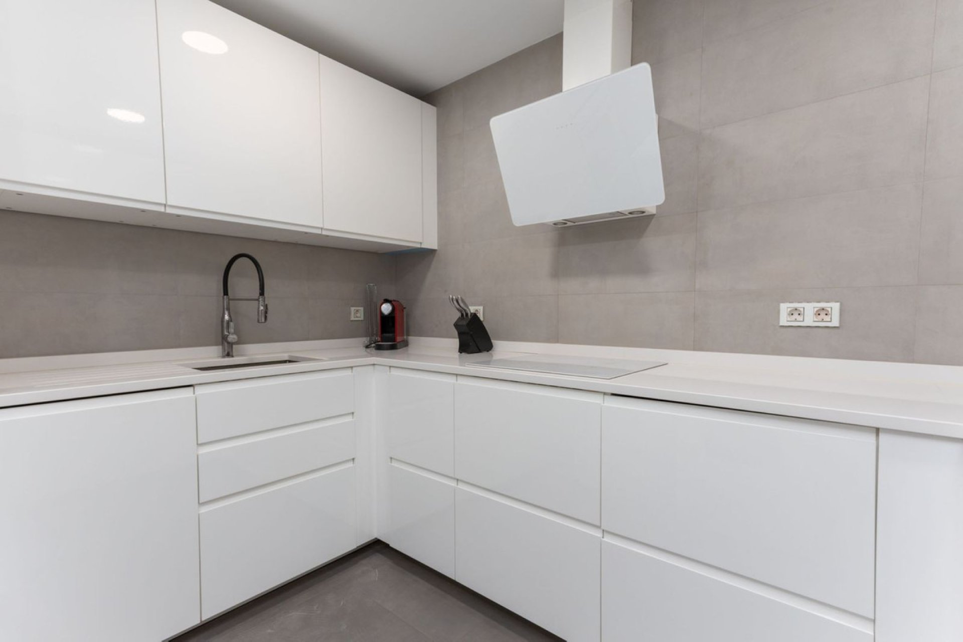 Resale - Ground floor apartment - Marbella - San Pedro De Alcantara