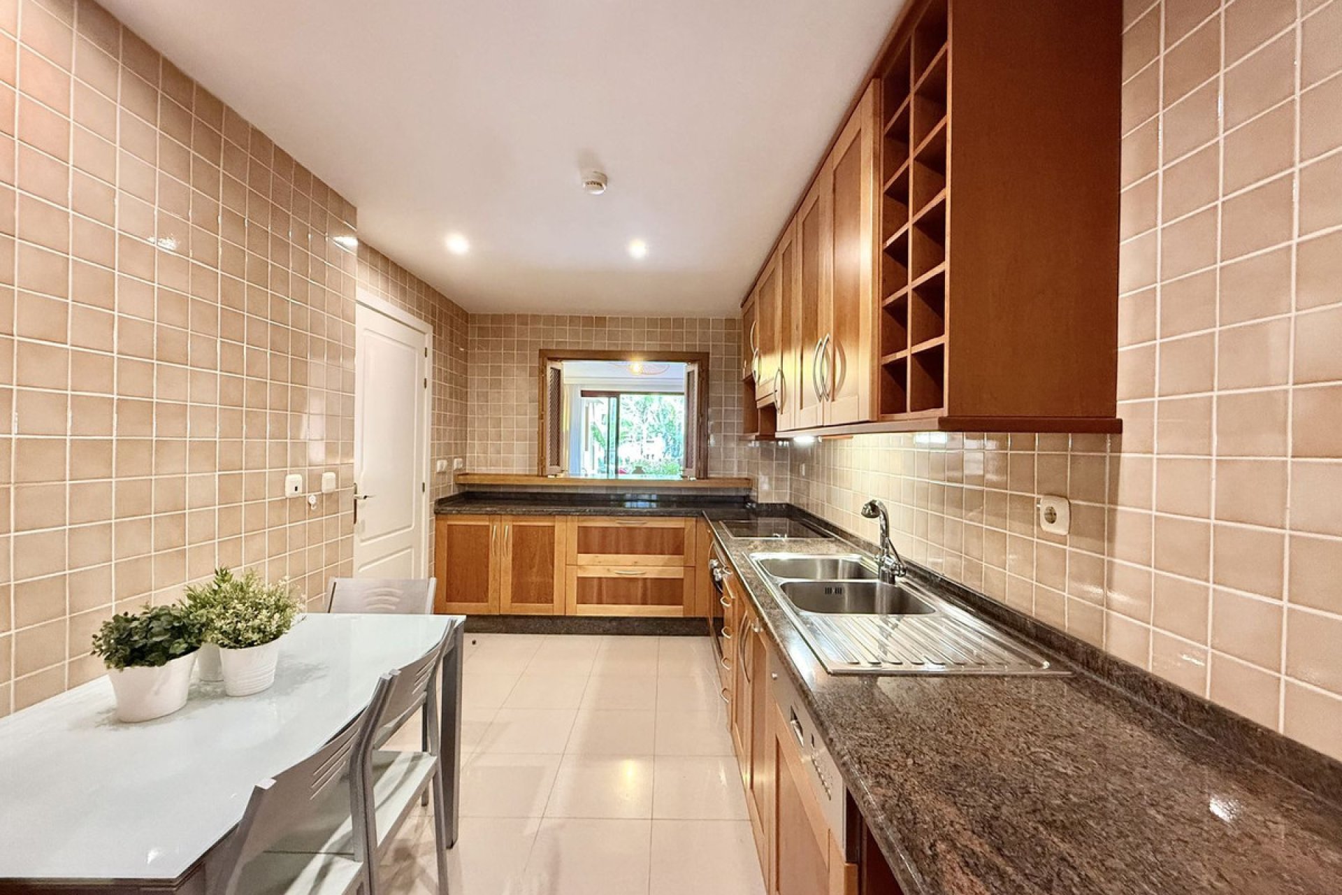 Resale - Ground floor apartment - Marbella - San Pedro De Alcantara