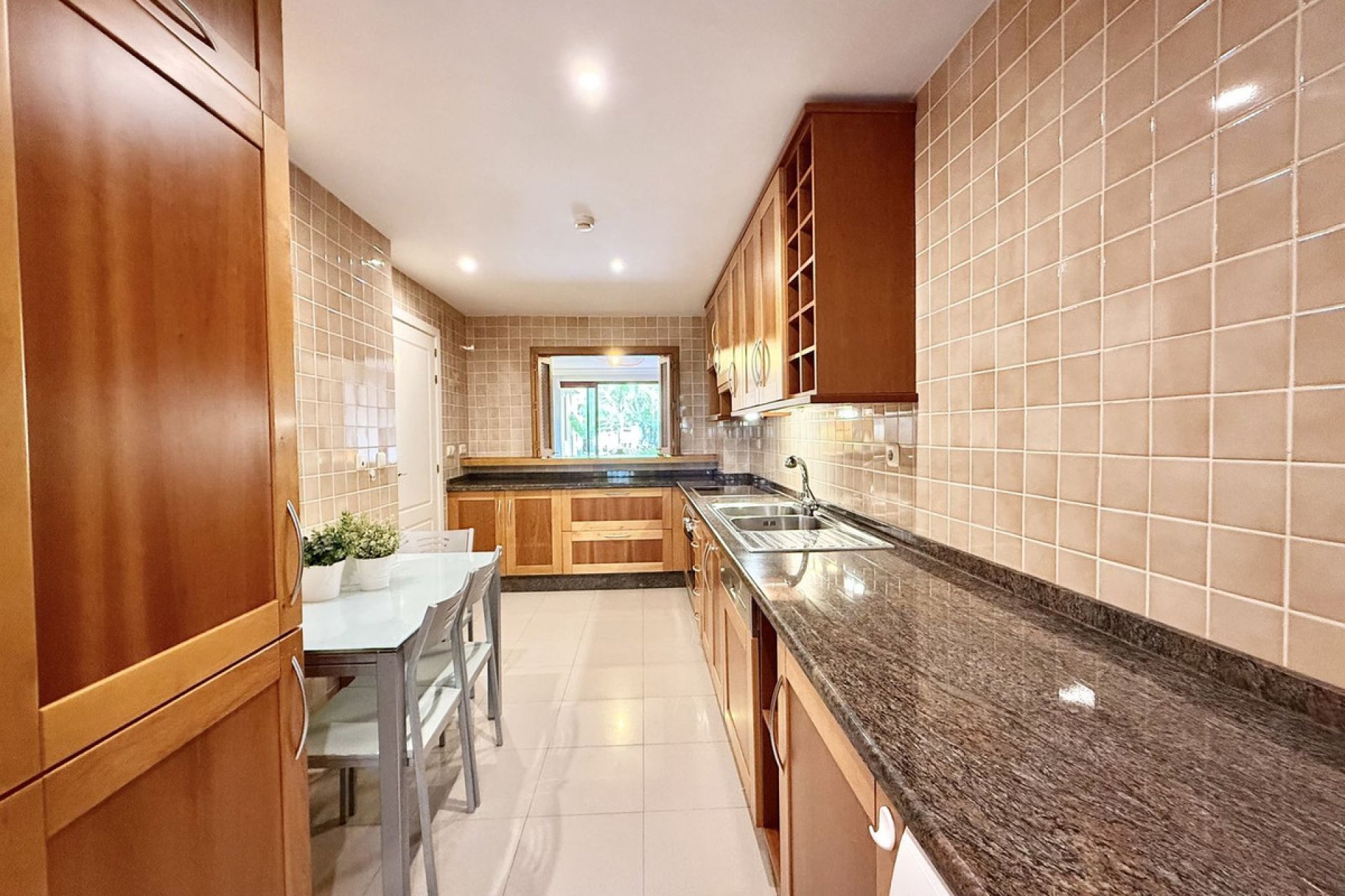 Resale - Ground floor apartment - Marbella - San Pedro De Alcantara