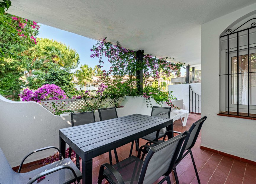 Resale - Ground floor apartment - Marbella - Sierra Blanca