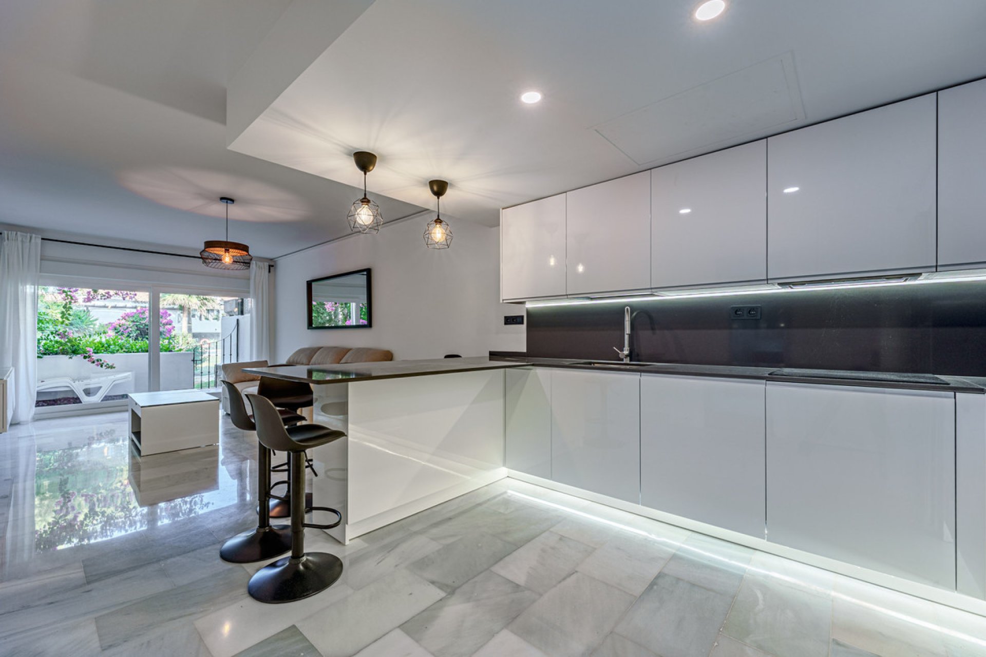 Resale - Ground floor apartment - Marbella - Sierra Blanca