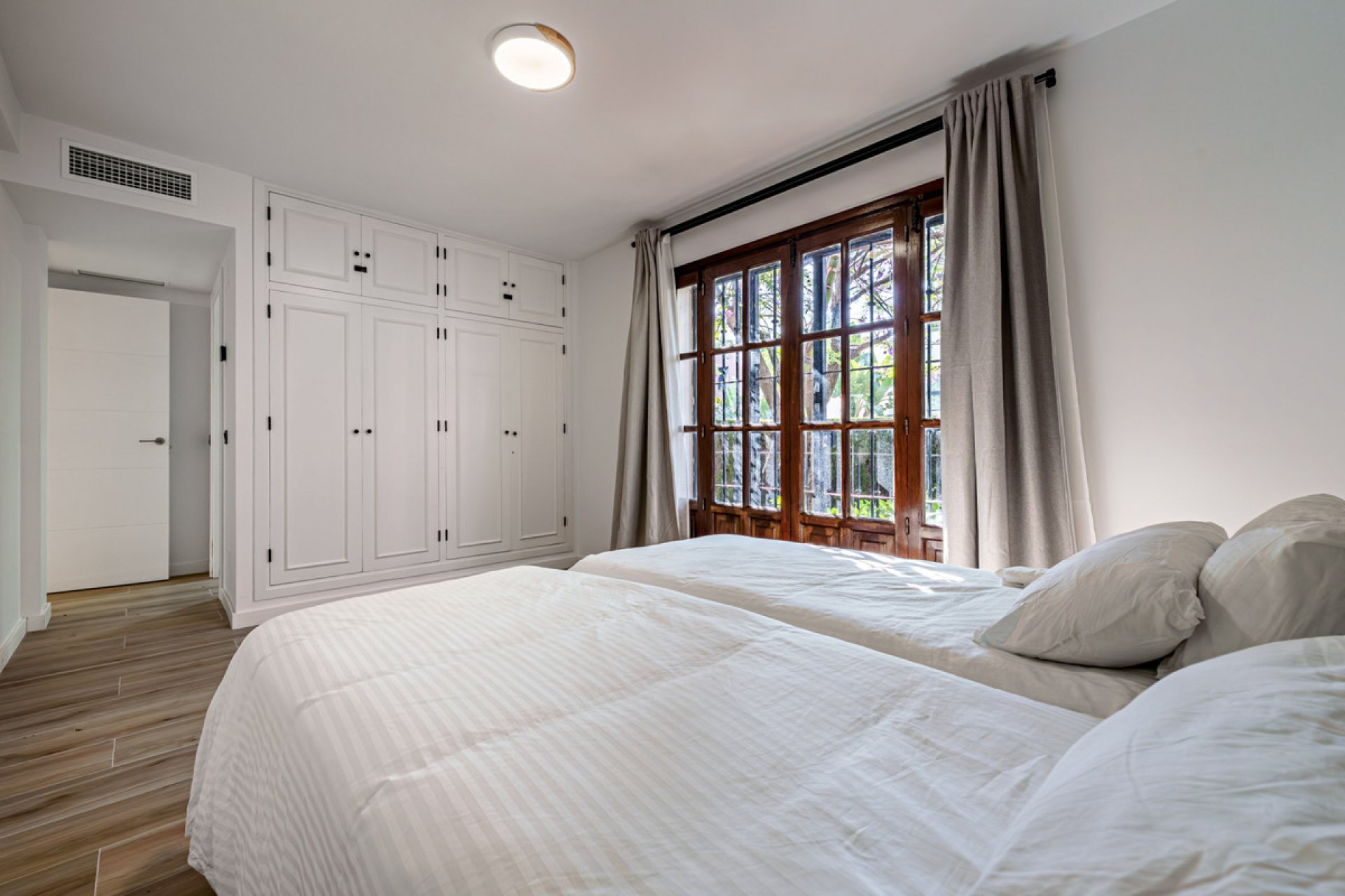 Resale - Ground floor apartment - Marbella - Sierra Blanca