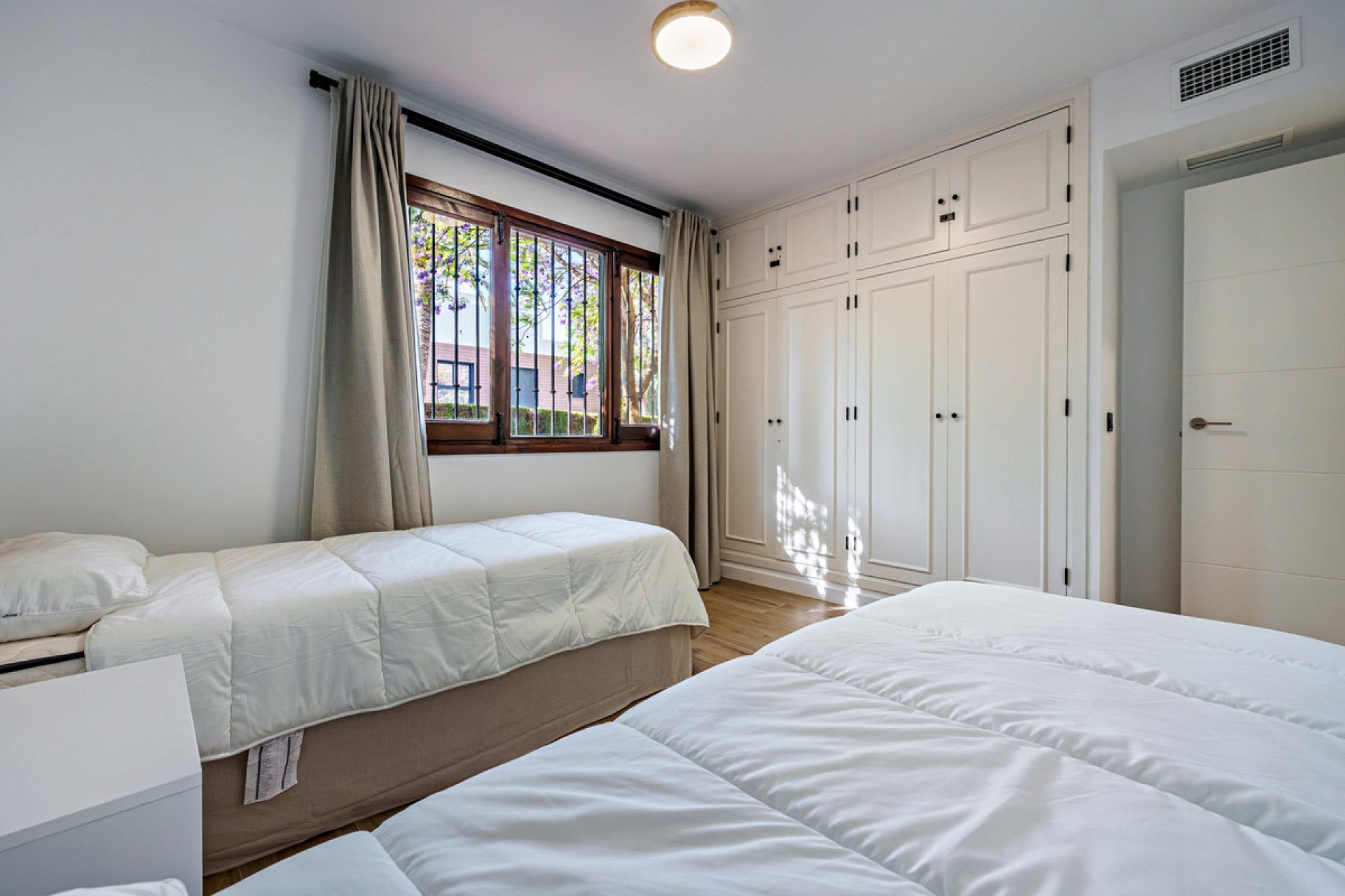 Resale - Ground floor apartment - Marbella - Sierra Blanca