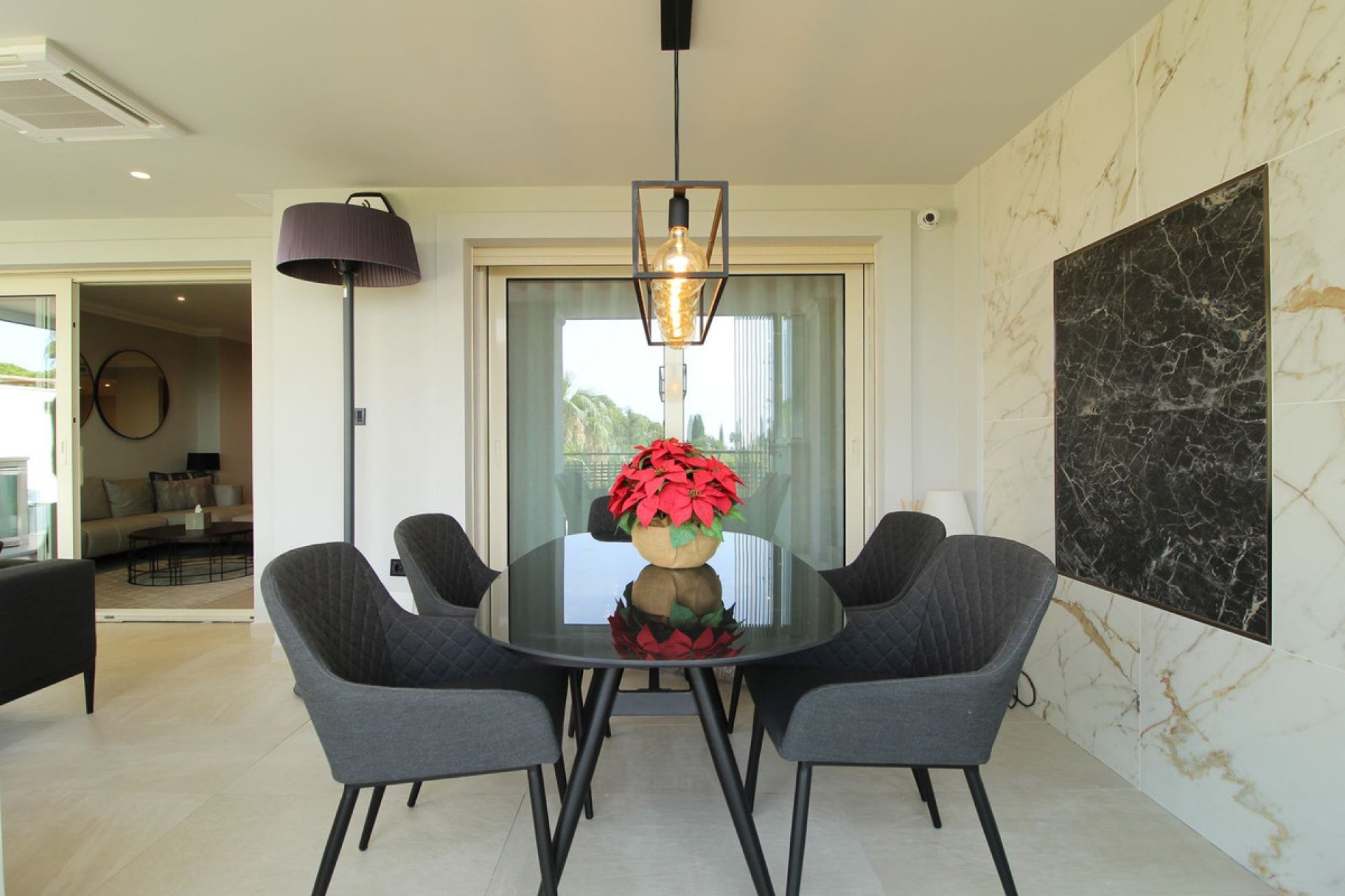 Resale - Ground floor apartment - Marbella - Sierra Blanca