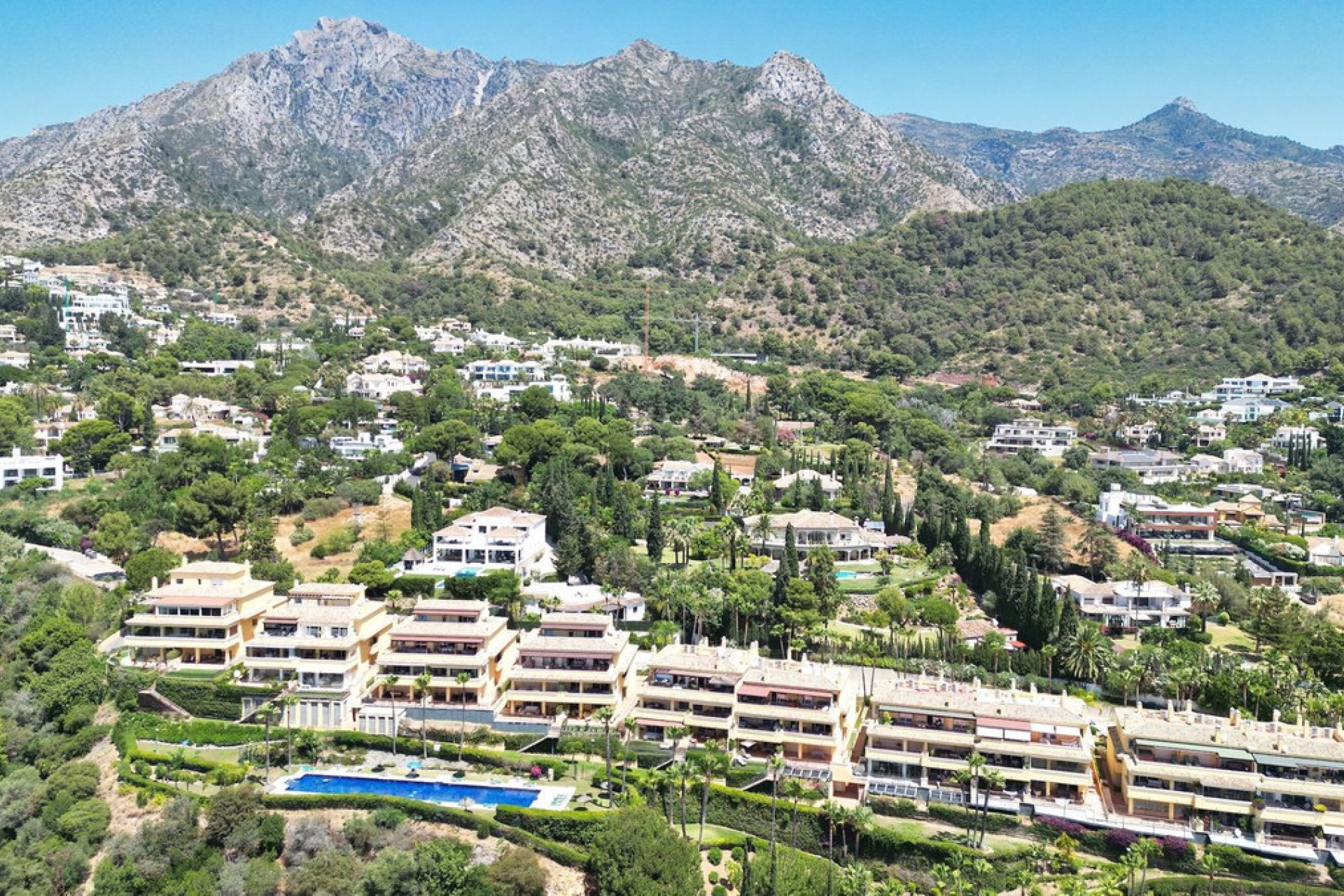 Resale - Ground floor apartment - Marbella - Sierra Blanca