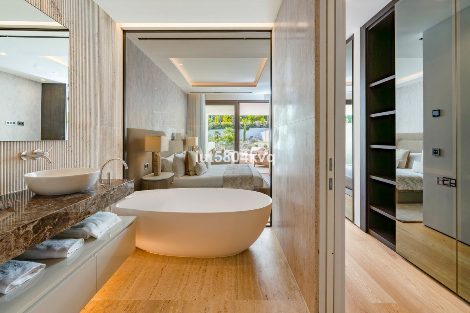 Resale - Ground floor apartment - Marbella - The Golden Mile