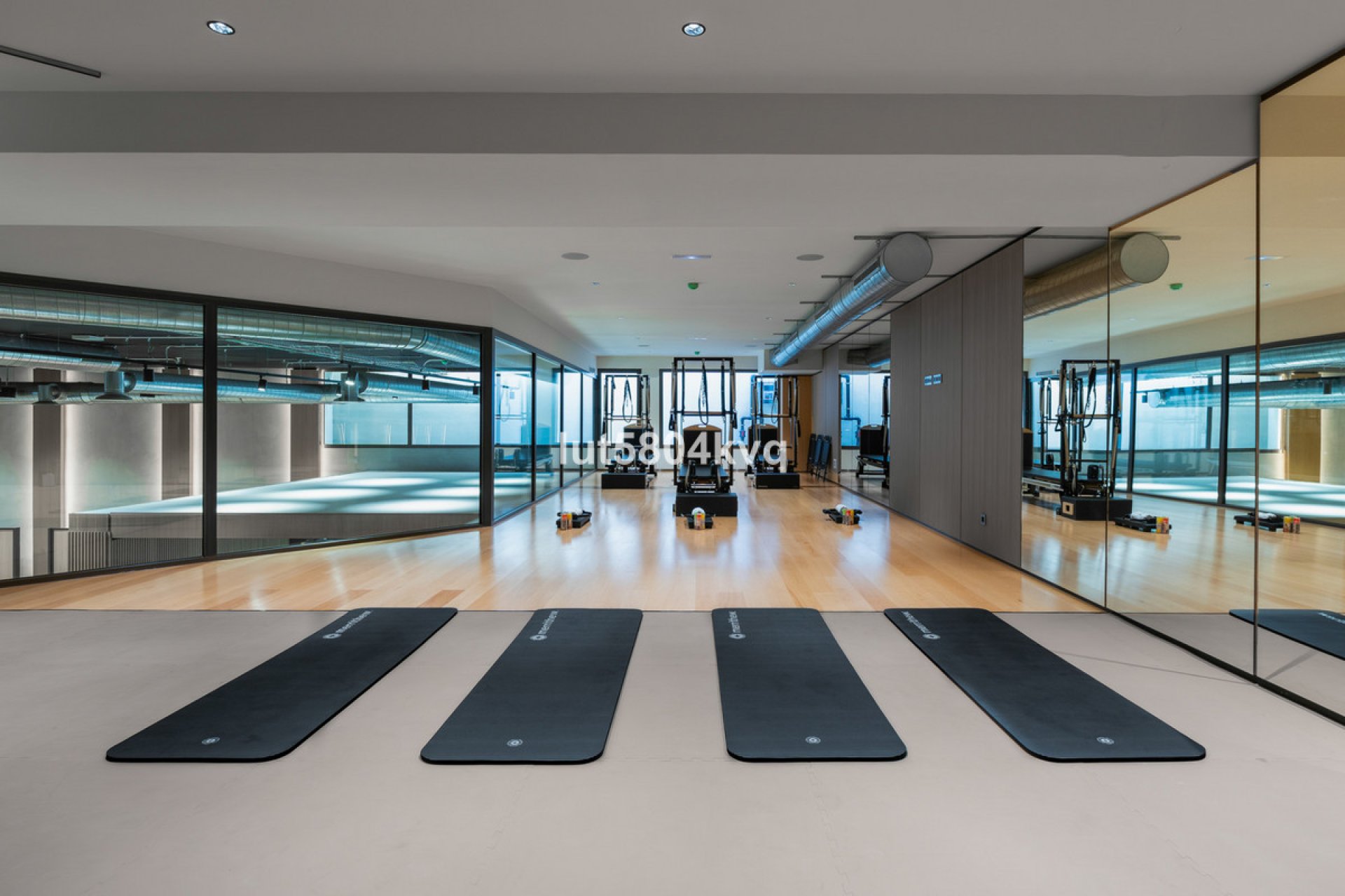 Resale - Ground floor apartment - Marbella - The Golden Mile