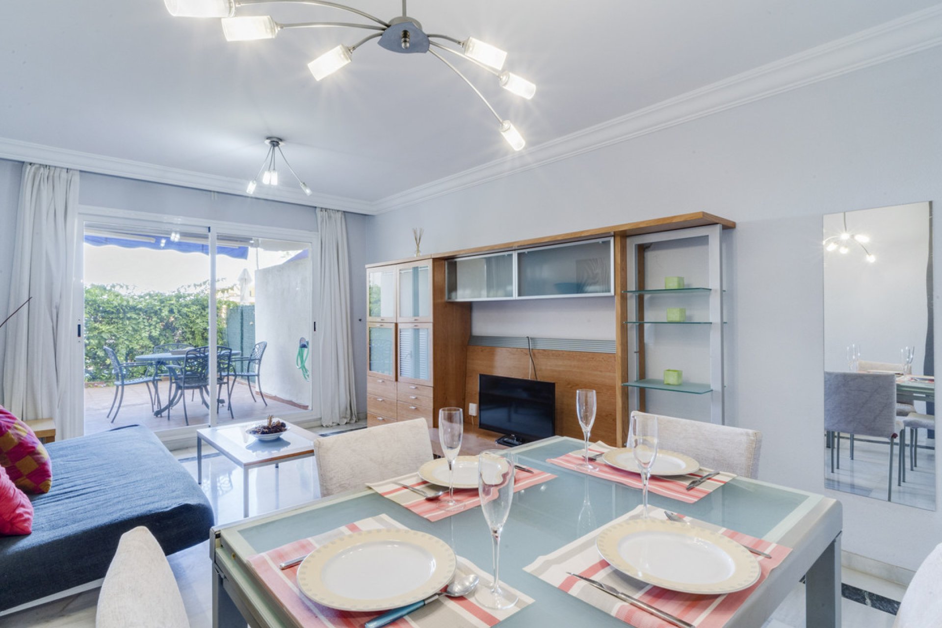 Resale - Ground floor apartment - Marbella - The Golden Mile