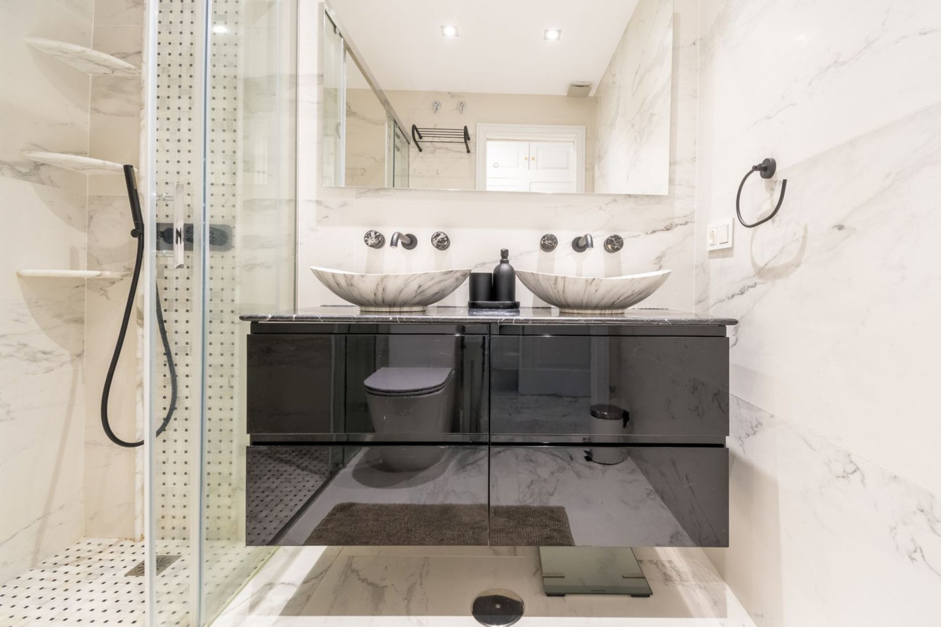 Resale - Ground floor apartment - Marbella - The Golden Mile