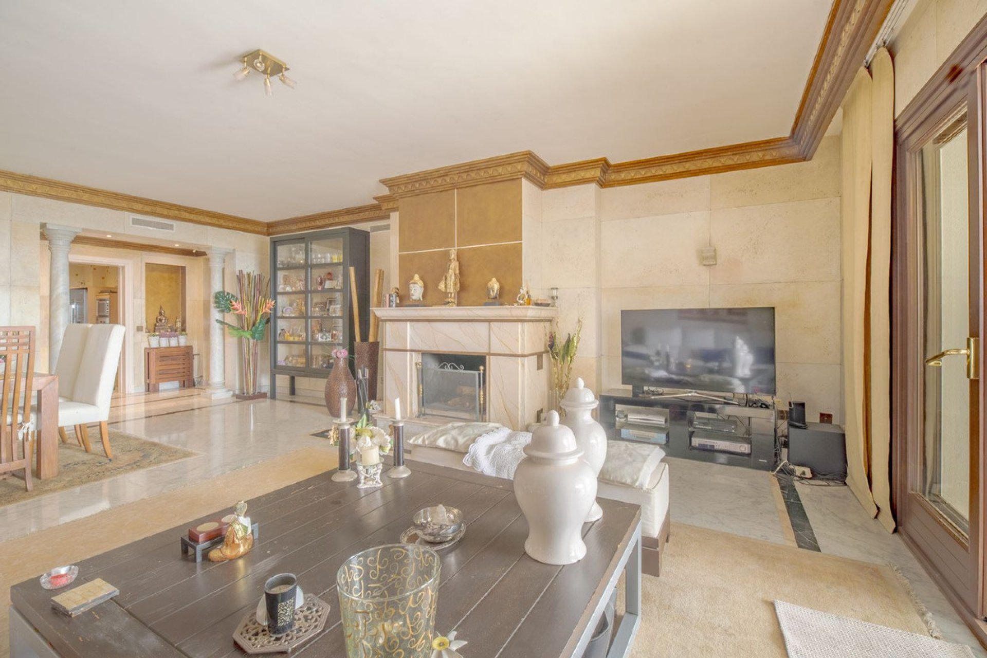 Resale - Ground floor apartment - Marbella - The Golden Mile