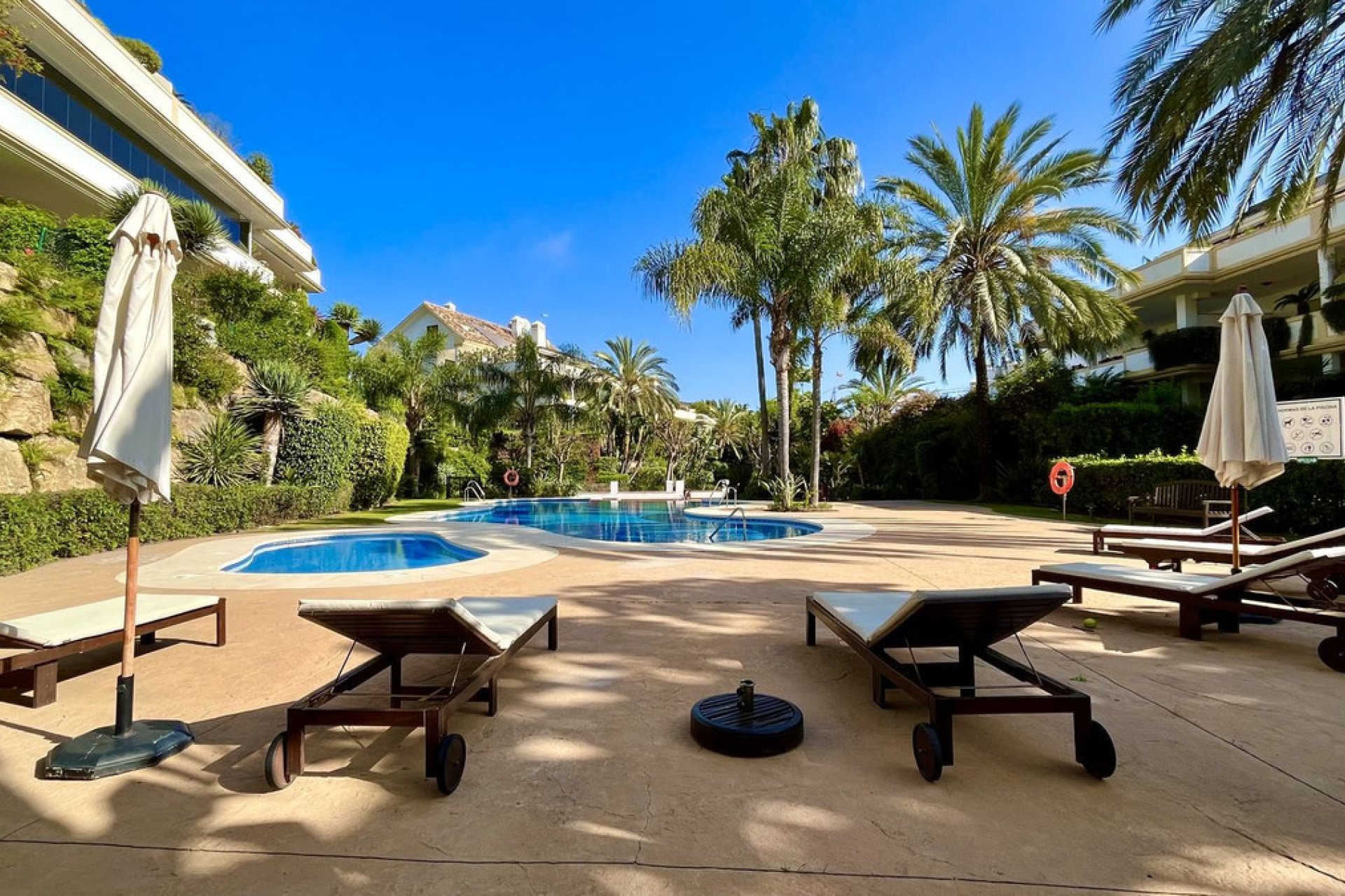 Resale - Ground floor apartment - Marbella - The Golden Mile