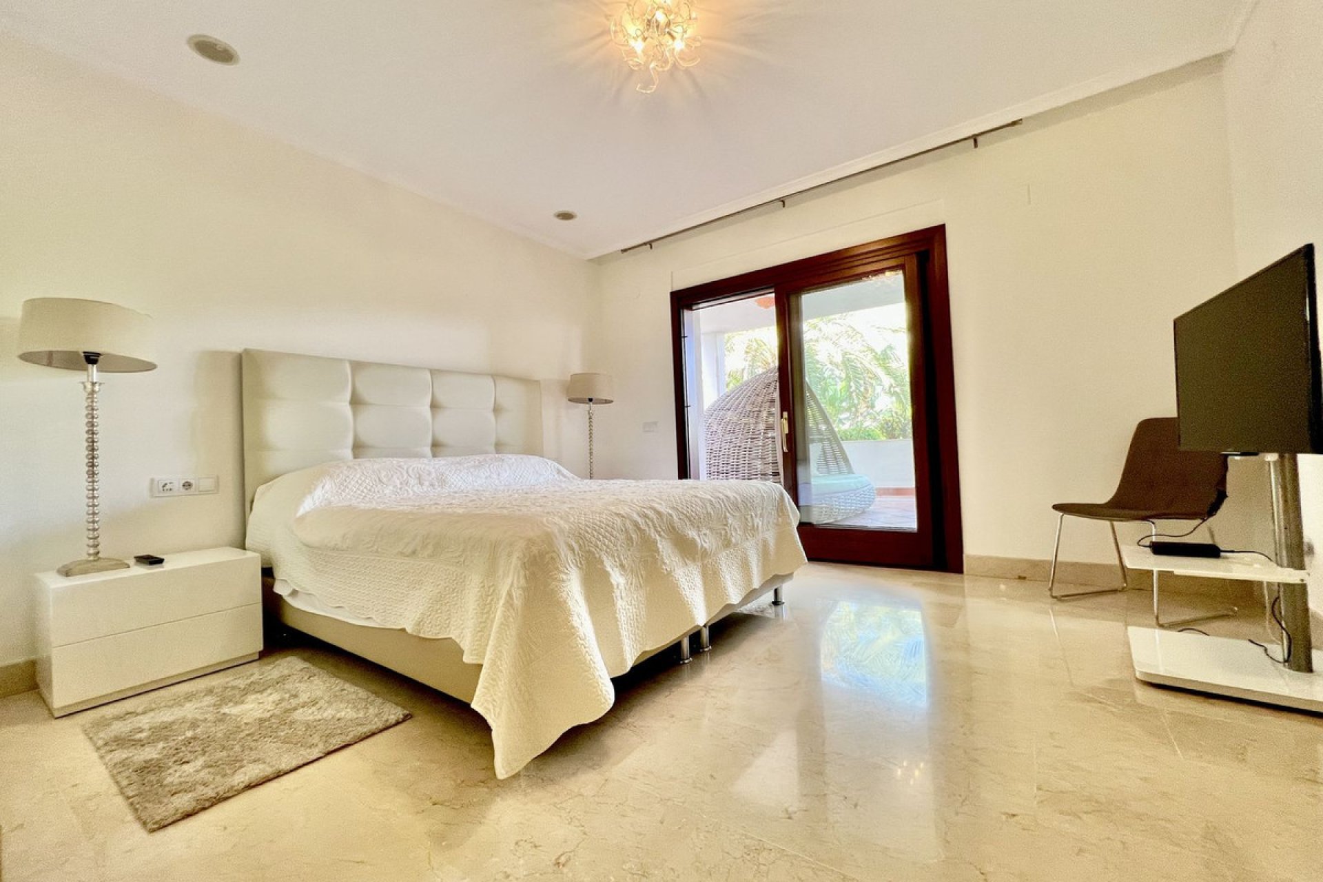 Resale - Ground floor apartment - Marbella - The Golden Mile