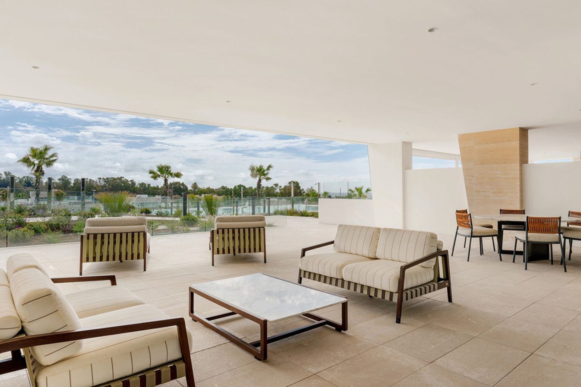 Resale - Ground floor apartment - Marbella - The Golden Mile