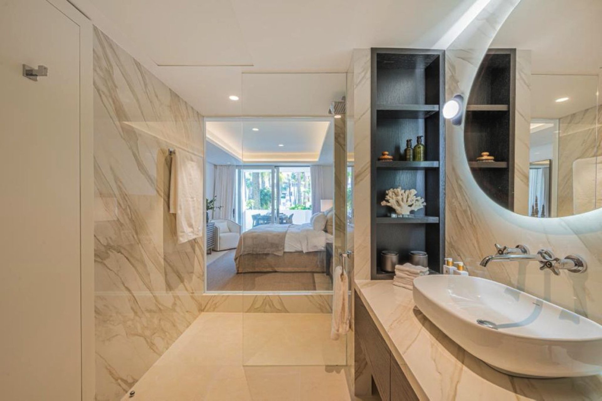 Resale - Ground floor apartment - Marbella - The Golden Mile