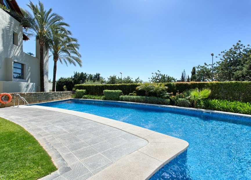 Resale - Ground floor apartment - Marbella - The Golden Mile