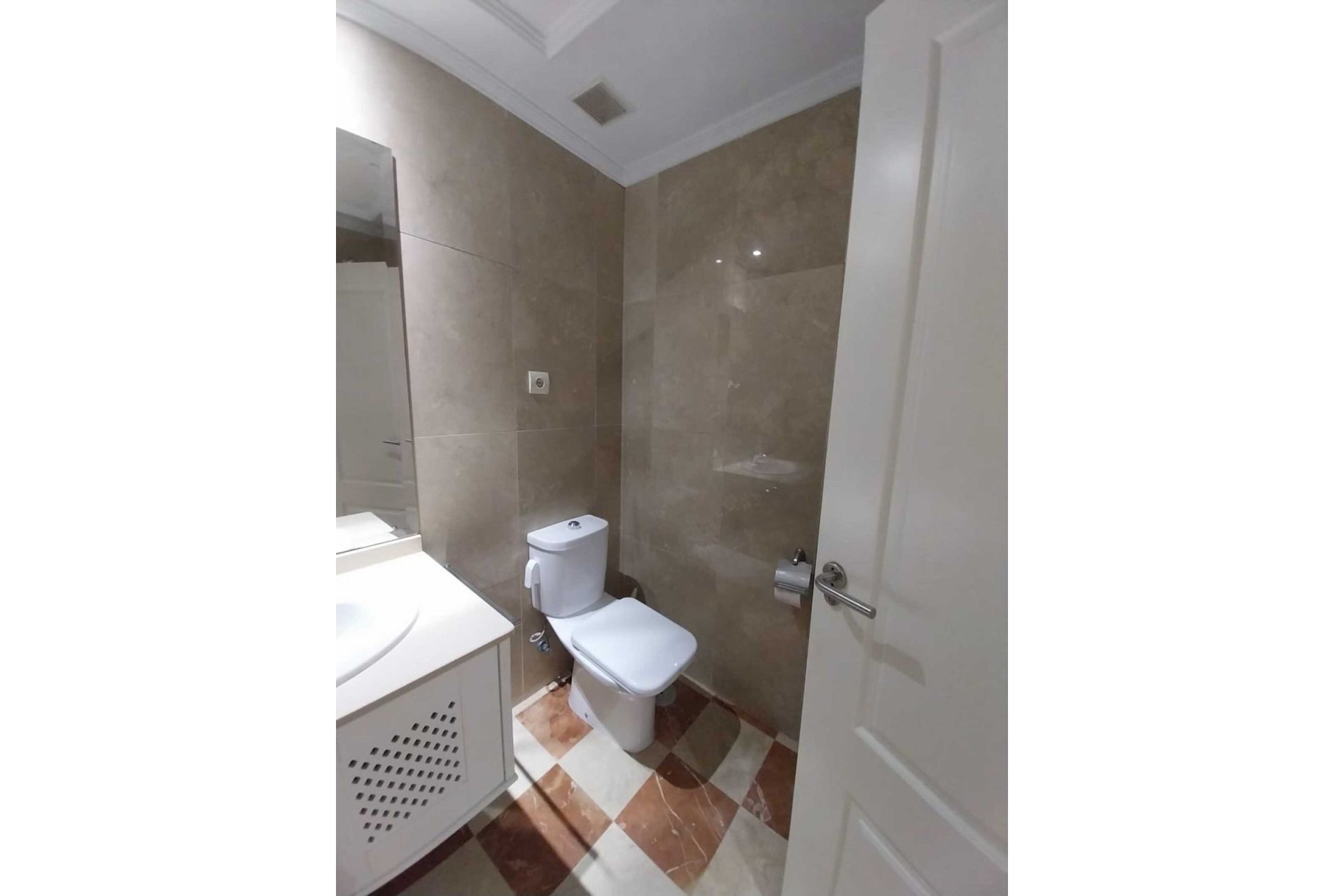 Resale - Ground floor apartment - Sotogrande