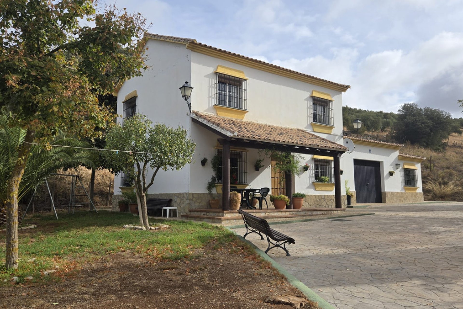 Resale - House - Antequera