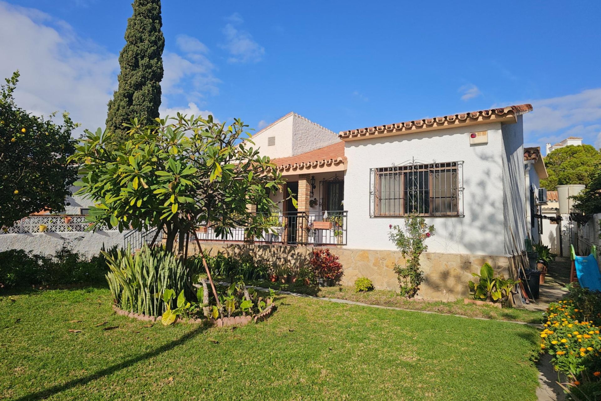 Resale - House - Bungalow - Benalmádena - Arroyo de la Miel