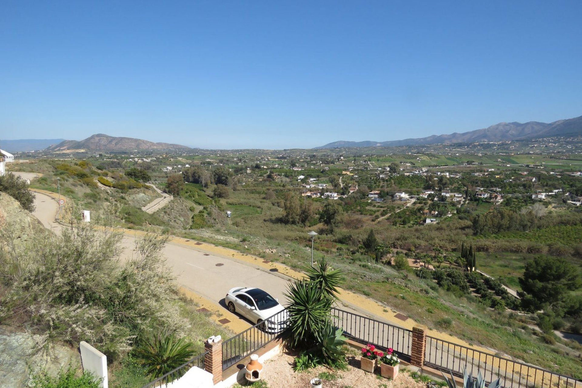 Resale - House - Detached Villa - Alhaurín el Grande - Alhaurín el Grande Centro