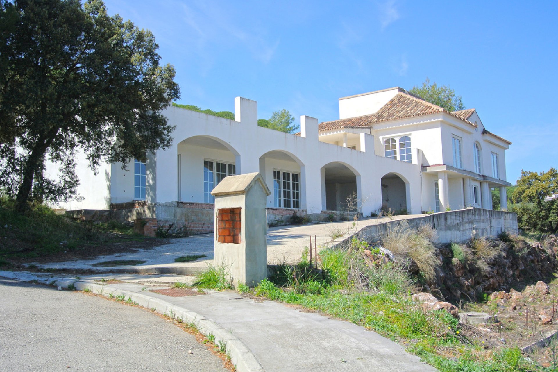 Resale - House - Detached Villa - Alhaurín el Grande - Alhaurín el Grande Centro