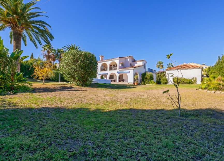 Resale - House - Detached Villa - Atalaya - Atalaya Centro