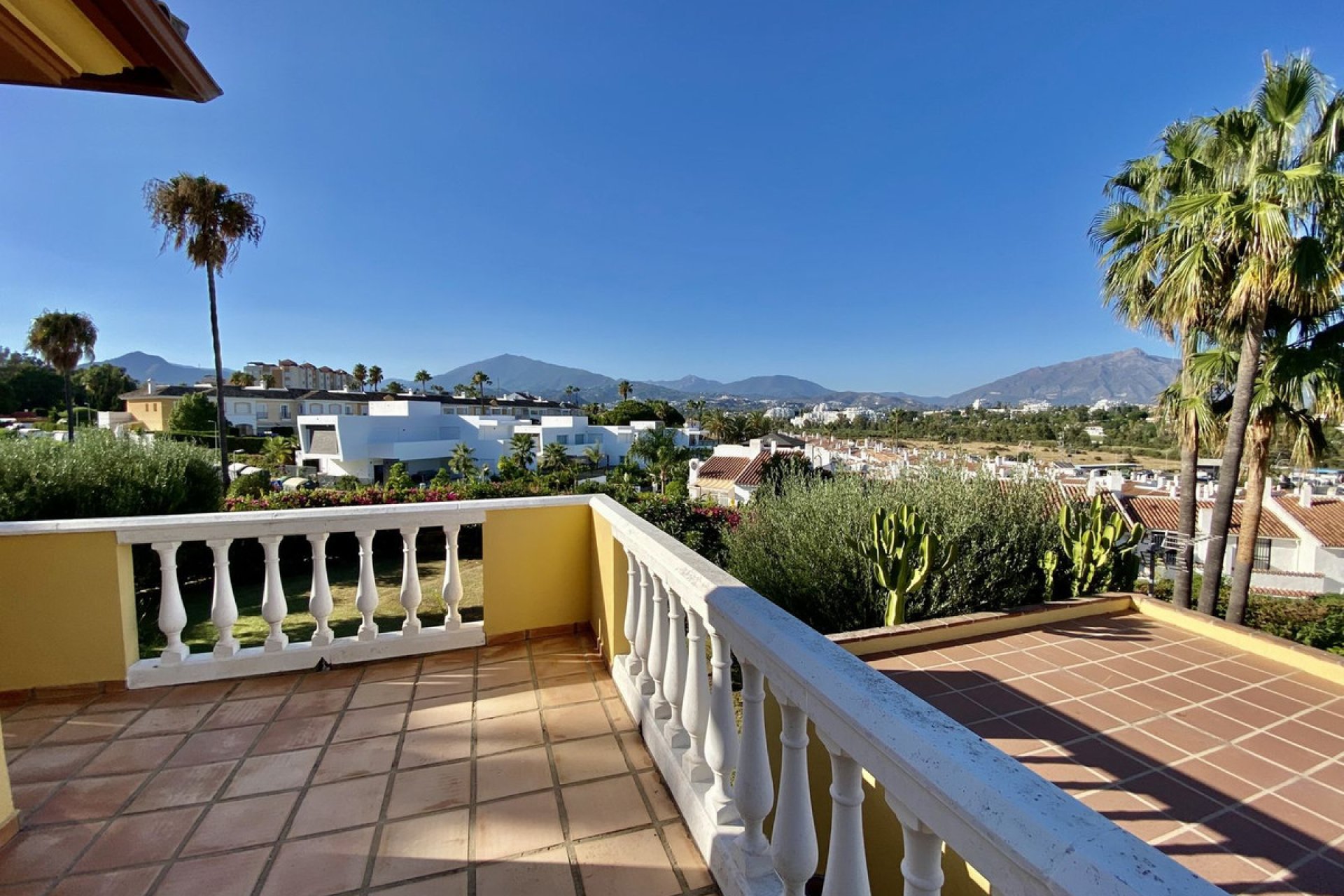 Resale - House - Detached Villa - Atalaya - Atalaya Centro